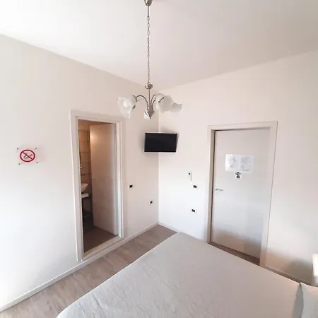 Dolce Dormire Civitanova Πανσιόν
